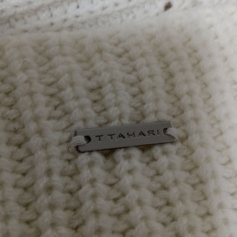 Elie Tahari Ivory Thick Wool Blend Cowl Neck Vintage Sweater - Size: L - Picture 13 of 16